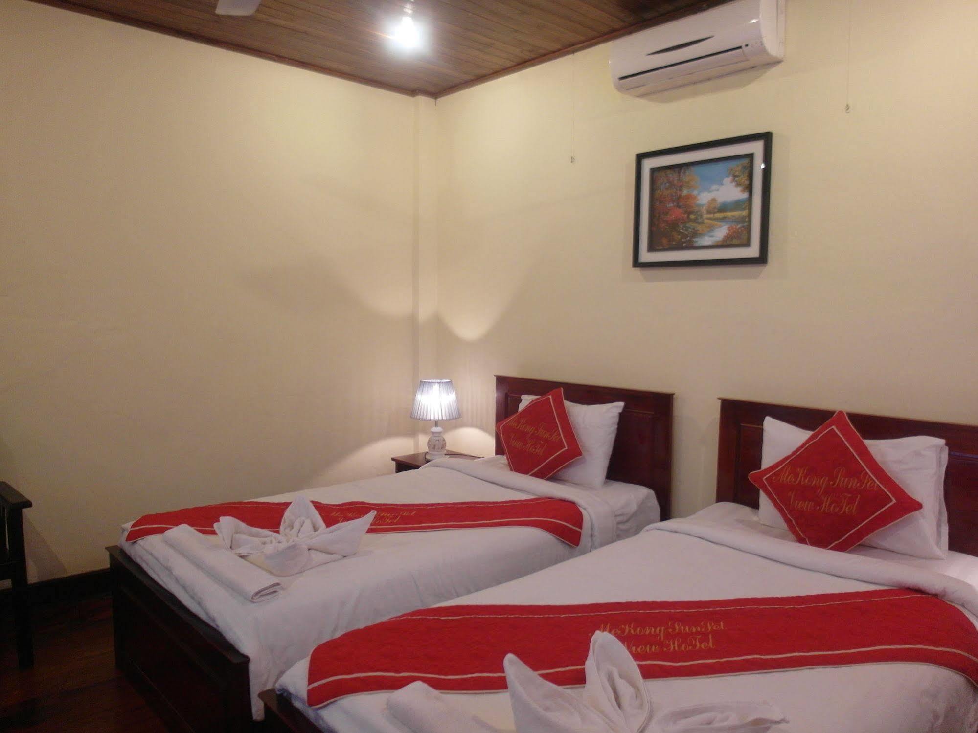 Mekong Sunset View Hotel Luang Prabang Dış mekan fotoğraf